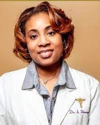 Lacey Strunk's Instagram, Twitter & Facebook