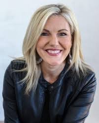 Brenda Coomer's Instagram, Twitter & Facebook