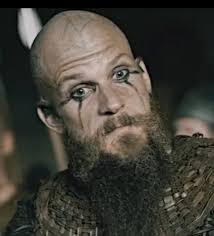 Travis Fimmel's performance in Vikings