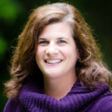 Kelly Matson's Instagram, Twitter & Facebook