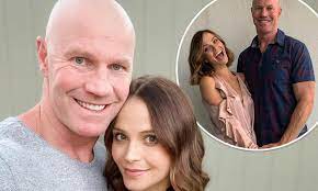 They met in the jungle and each battled relationship ­issues. Lauren Brant Shocks Fans With Unexpected News About Her Partner Barry Hall Daily Mail Online