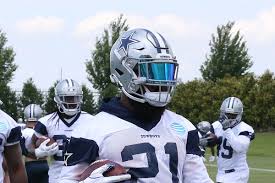 De inmediato pudo dar el salto al segundo conjunto y ahí ha alcanzado a registrar un total de 38 participaciones en las que, sorpresivamente, destaca también al ataque con cuatro. Cowboys News Can Ezekiel Elliott Win Nfl S Mvp In 2018 Blogging The Boys