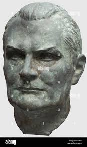 Bronze bust hi-res stock photography and images