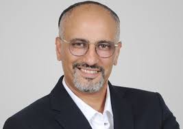 David Sassoon: Ποιος είναι ο Αμερικανοεβραίος επιχειρηματίας που θέλει να  ανοίξει τράπεζα για start ups στην Ελλάδα