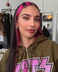 Sophia Porter's Instagram, Twitter & Facebook