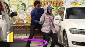 Payudara besar tanpa sengaja tergelincir di seluncuran air. Tersuka Tanpa Sengaja Episod 15 Tonton Tersuka Tanpa Sengaja 2015 Full Episod