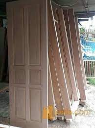 Seperti yang kita ketahui, kusen merupakan bagian penting pada pondasi rumah. Kusen Pintu Kayu Baru Dan Bekas Ciputat Jualo