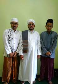 Banyaknya himpunan bagian dari {p,q,r} adalah c. Tafsir Jalalain Surat Al Baqoroh