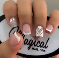 Check spelling or type a new query. Pin De Debbie Hdez En Health And Beauty En 2021 Manicura Para Unas Cortas Unas Manos Y Pies Unas De Maquillaje