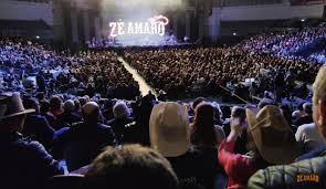 Luís vista a partir de vila nova de gaia. Zeamarooficial On Twitter Super Bock Arena Pavilhao Rosa Mota Completamente Ao Rubro Mil Vezes Obrigado Za