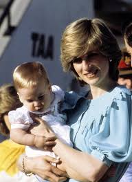 She was the first wife of charles. La Historia Se Repite Asi Fue El Viaje A Australia De Los Principes Carlos Y Diana Con Su Bebe El Principe Guillermo