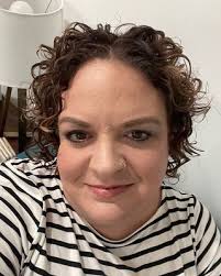 Amy Strait's Instagram, Twitter & Facebook