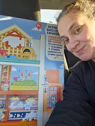 Merry Christmas from Santa's little helper to all our Sheprador friends 🌲  🐕