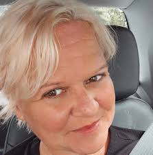 A slippery, rarely seen creature may make a surprise appearance in Missouri  waters this summer. Believe it or not, American eels live in the Show Me  State. https://tinyurl.com/mrydc9yc