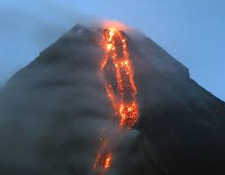 Its classic, symmetrical profile, which rises above the albay gulf to a height of 2462 m, is the result of a structurally simple. Mayon Volcano Forces Evacuation Of Nearly 40 000 People Temblor Net