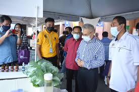 Kolej komuniti) system in malaysia provides a wide range of technical and vocational education training (tvet) courses. Pelancaran Program Keusahawan Dan Pembudayaan Komuniti Inovatif Kpki Menerusi Teknologi Laser Di Kolej Komuniti Seberang Jaya Kksbj Kpt