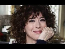Veronica pivetti è stata pizzicata dal settimanale 'novella 2000' mentre cena in un ristorante alla fine del suo spettacolo teatrale. Veronica Pivetti Eta Altezza Peso Marito Youtube