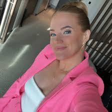 Meghan Mcmahon's Instagram, Twitter & Facebook