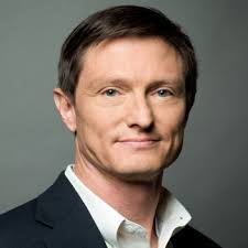 Eric Henson's Instagram, Twitter & Facebook