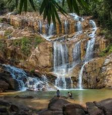 The cameron highlands is a district in pahang, malaysia, occupying an area of 712.18 square kilometres (274.97 sq mi). Air Terjun Sungai Pandan Home Facebook