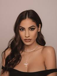 Chi sono i concorrenti del reality di giulia de lellis💖 please subscribe: E Giulia De Lellis La Conduttrice Di Love Island Italia La Versione Italiana Del Fenomeno Televisivo In Esclusiva Su Discovery Viviroma