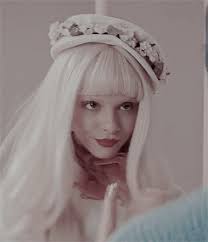 Find images and videos about gif, black and white. Pin By Crystxltexrs On Melanie Martinez 3 Melanie Martinez Melanie Martinez Mad Hatter Crybaby Melanie Martinez