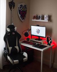 New 30 Super Awesome Video Game Room Ideas You Must See Gamingroomideas Gameroomdisign Gameroom G Computer Gaming Room Small Game Rooms Gaming Room Setup
