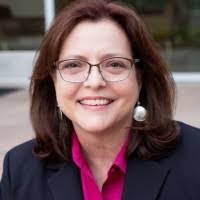 Carmen Hoehn's Instagram, Twitter & Facebook