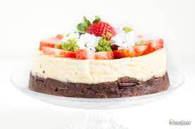 Oui on peut toujours manger de délicieux gâteaux sans sucre en régime cétogène. Recette Cetogene Brownie Cheesecake Fraise Gateau De Fetes Lchf Et Sans Sucre
