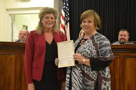 City School Board recognizes system's 1st dyslexia interventionist