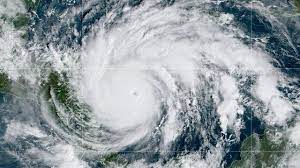 Los huracanes producen vientos fuertes, lluvias abundantes y tormentas eléctricas. Iota El Mayor Huracan De 2020 En El Atlantico Golpea Con Fuerza La Costa Noreste De Nicaragua Bbc News Mundo