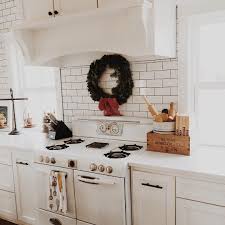 Check spelling or type a new query. 14 Festive Christmas Interior Inspiration Photos