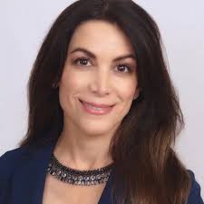 Lynn Donato's Instagram, Twitter & Facebook