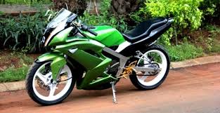 Video kali ini gua coba review modif ninja ss yang simple banget, tapi tetep menonjolkan. Modifikasi Ninja Ss Full Fairing A Photo On Flickriver