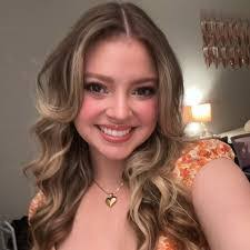 Jackie Mcclure's Instagram, Twitter & Facebook