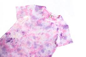 From taylor on thu, june 6, 2019. How To Tie Dye A T Shirt At Home Step By Step Instructions British Vogue