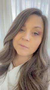 Shari Clark's Instagram, Twitter & Facebook