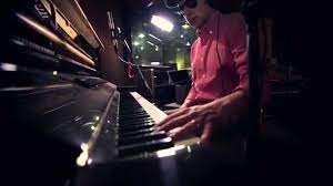 Newy Lewis And The Hues I Want A New Drug Youtube