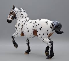 Painting the interior of your home is efficient and affordable and can transform your home into something fresh and new and clean within hours. Sabinos Appaloosa