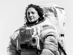 Jessica ulrika meir is an american nasa astronaut, marine biologist, and physiologist. Tumblr
