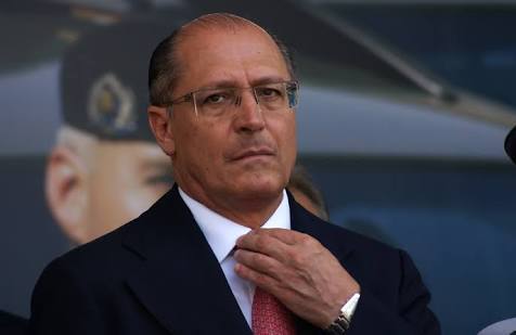 Governador Geraldo Alckmin investe em propaganda para minimizar desgaste (Foto: Divulgação)
