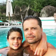 Photo : Brooke Burke et son compagnon Scott Rigsby à la sortie d'un dîner  au restaurant "Nobu" à Los Angeles, le 26 juin 2021