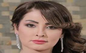 مروة محمد هي واحدة من الممثلات التي شاركن في مسلسل عائلة الحاج متولي، إلا أنها تعرضت لصدمة نفسية بعد فقدان والديها، لتترك المنزل وتعيش مشردة في شوارع القاهرة. Ù…Ø±ÙˆÙ‡ Ù…Ø­Ù…Ø¯ Ø¯ÙƒØªÙˆØ± Ø³Ù†Ø§Ø¨