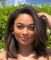 Desiree Ashley's Instagram, Twitter & Facebook