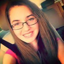 Amanda Asmus's Instagram, Twitter & Facebook