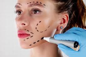 هوس التجميل أو هل سيصبح الجميع بوجه واحد؟ | اندبندنت عربية