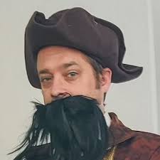 Adam Pippin's Instagram, Twitter & Facebook