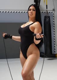 Rachael Ostovich - Free nude pics, galleries & more at Babepedia