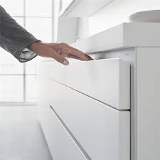 China Axcellent White Kitchen Cabinet Design Without Handle China Custom Modern Ki In 2021 Handleless Kitchen Handleless Kitchen Cabinets Affordable Kitchen Cabinets