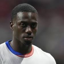 Raeann Bond's Instagram, Facebook & TikTok